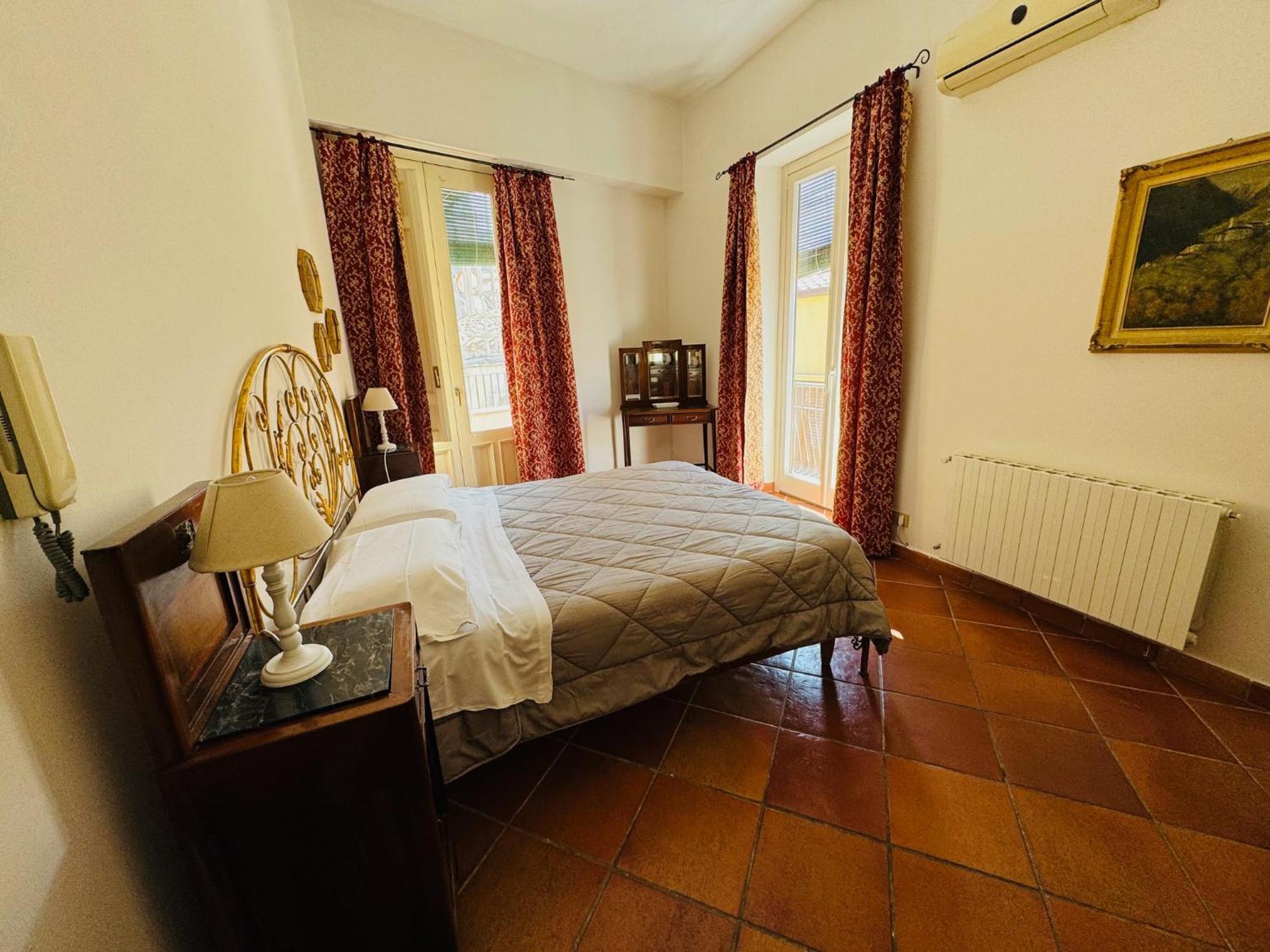 Penthouse Duomo Apartment Cefalu Bagian luar foto