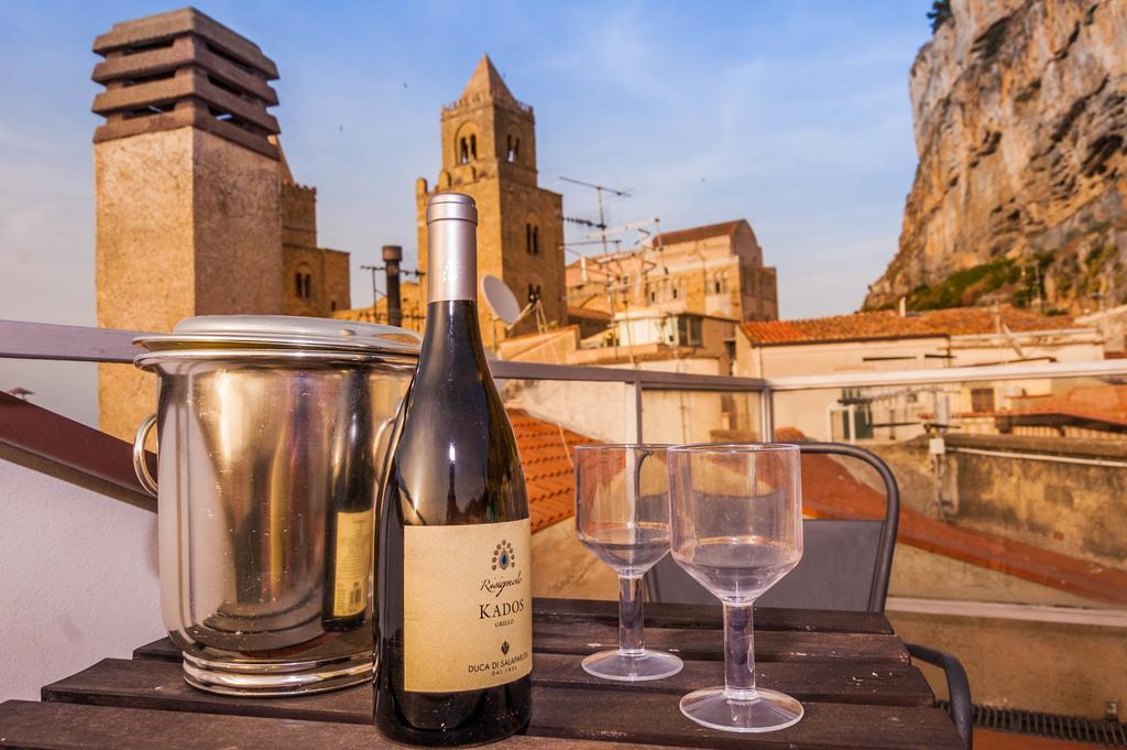 Penthouse Duomo Apartment Cefalu Bagian luar foto
